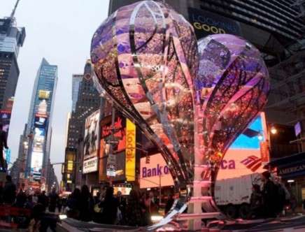 MarkGage_ValentinetoTimesSquare-09
