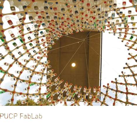 Por ella, Bottella (Bottle cap as tectonic elements)