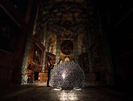 Daan ROOSEGAARDE, "Lotus Dome."