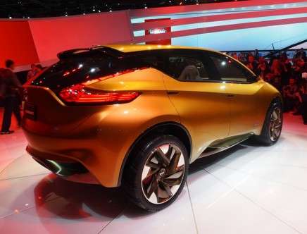 Nissan Resonance.