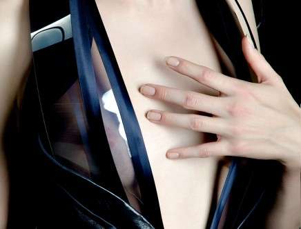 Studio Roosegaarde, "Intimacy White 2.0."