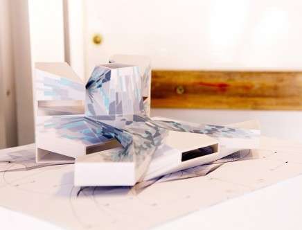 Maxi Spina Architects, "Three’s a crowd." Model. Photo: Jaime KOWAL.
