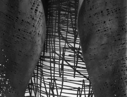 Elvira 't HART, "Wearable Drawings."