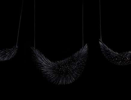Markéta RICHTEROVÁ, "Pillars." Necklace. Photo: Michal ŠEBA.
