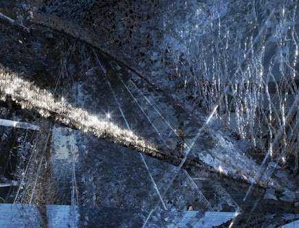 Charlie BARNARD, "Floating Utopia." Crystal workshop.