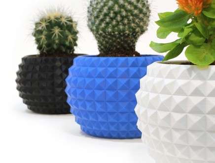 Simplus Design, "Simplus Design Planter."